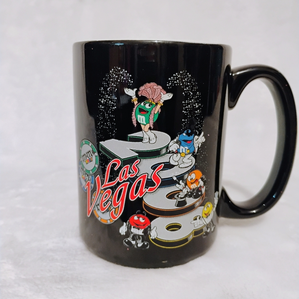 M&Ms World Las Vegas Coffee Mug 2008 Black Ceramic Characters Souvenir M Ware